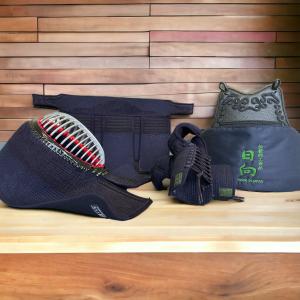 【刺繍無料 手作り受注生産】 剣道 防具 セット 日本製 国産 日向 BLACK 伝統的工芸品 変化自在防具 一式 面 胴 籠手 甲手 小手 垂 剣道具