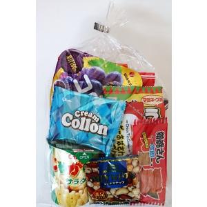 お菓子詰め合わせ　トッポ　じゃがりこ　アーモンドチョコレート　紗々他 おつまみ＆お菓子詰合せセット 800円 A 【トッポ・じゃがりこ