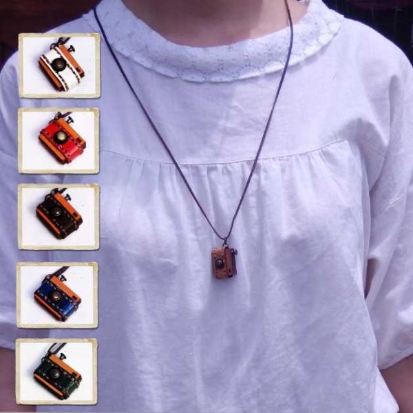 リアン 小物 レディース ファッション雑貨 ミニチュアレザー カメラネックレス 牛革 本革 プレゼン...