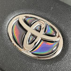 トヨタ ステアリングエンブレム レインボーメッ...の詳細画像2