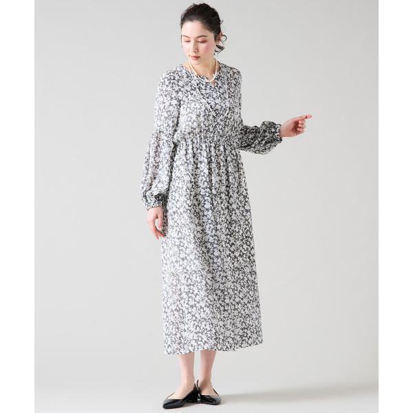 「TIARA」 長袖ワンピース FREE オフホワイト レディース