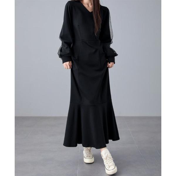 ワンピース Vネックフレアロングワンピース