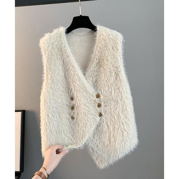 ベスト ジレ スタイリングのアクセントになるファーベスト レディース