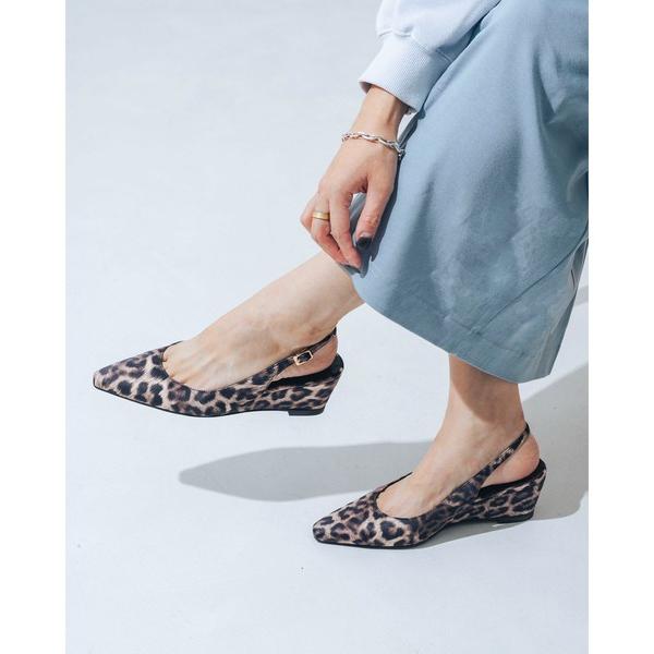 パンプス 「軽量・クッション入り」ソフトスクエアバックストラップウエッジパンプス JA5991