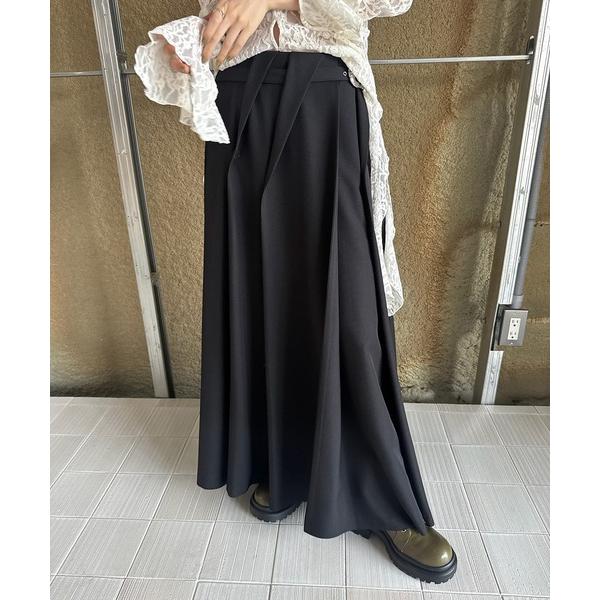 スカート UND RANDOM TUCK FLARE SKIRT