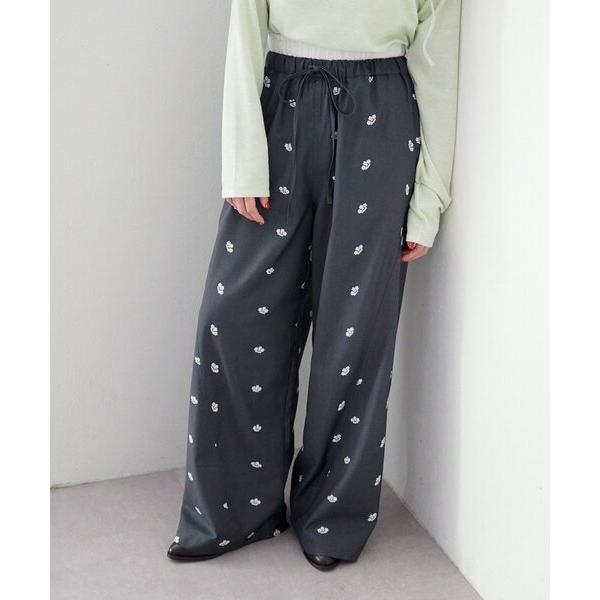 パンツ 「新色追加/2サイズ展開/低身長サイズ」フラワーステッチワイドパンツ レディース