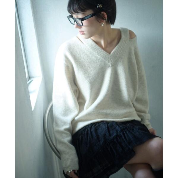 ニット セーター M cloudy over V pullover レディース