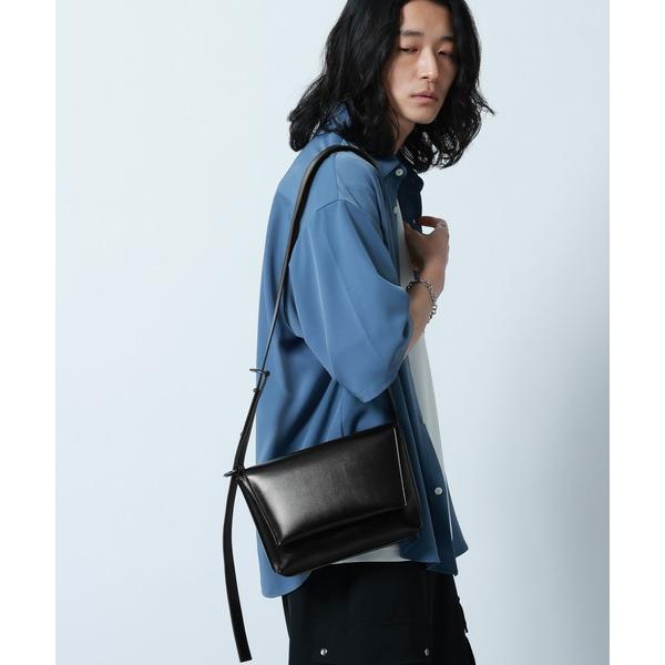 ショルダーバッグ Synthetic Leather Compact Shoulder Bag シン...