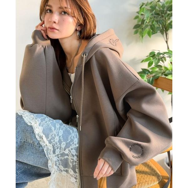 パーカー 悩まずお洒落、着るだけでサマになる。クロップドワイドダンボール切替パーカー（長袖） レディ...