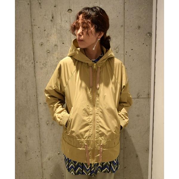 「WOOLRICH」 マウンテンパーカー SMALL ベージュ レディース