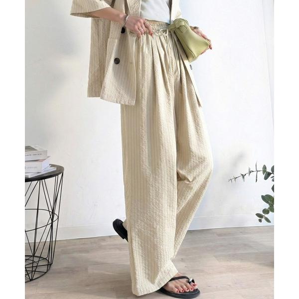 パンツ 涼しげ＆上品が叶う。ストライプサッカー素材２タックイージーパンツ（セットアップ可能） レディ...