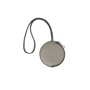 チャーム 「アクセサリー」チャーム ポーチ レザー 本革（商品番号：P25−65612） レディース
