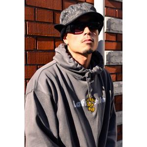 パーカー LFYT ラファイエット「Lafayette」 × レミオ 「REMIO」-  ロゴ プルオーバーパーカー チャコール 「Lafayette