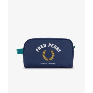 FRED PERRY（フレッドペリー） ショルダーバッグ Nylon Badge Small