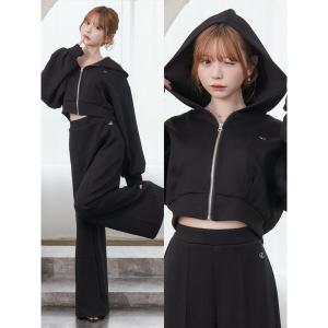 パーカー 「SETUP」ロゴ刺しゅう入りショートパーカー レディース