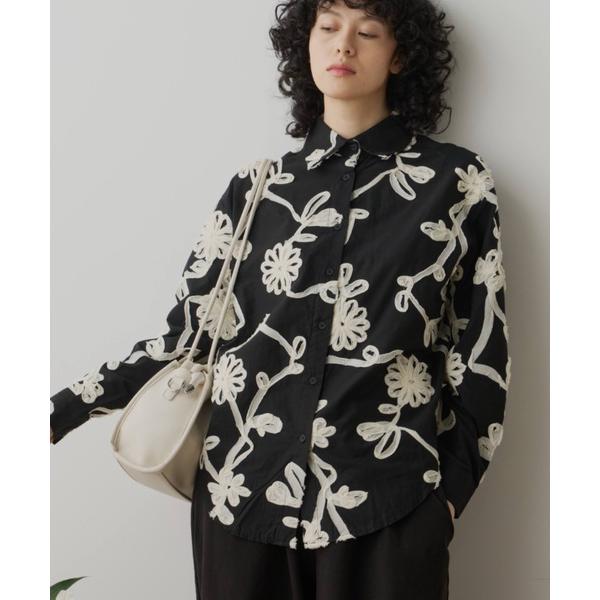 ブラウス シャツ テープデコレーションフラワーブラウス レディース