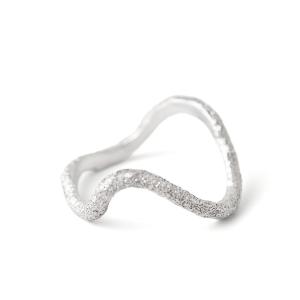 指輪 リング スターダストウェーブリング/シルバー/レディース/メンズ/2026wintercollection レディース メンズ