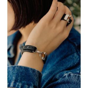 ブレスレット バックルレザーブレスレット レディースの買取情報