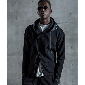 1PIU1UGUALE3 RELAX ウノピゥウノウグァーレトレ リラックス バイカー