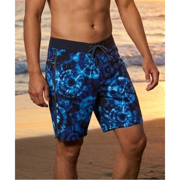 水着 「RIPCURL（リップカール）」メンズ ボードショーツ/水陸両用　総柄　サーフトランクス・ボ...