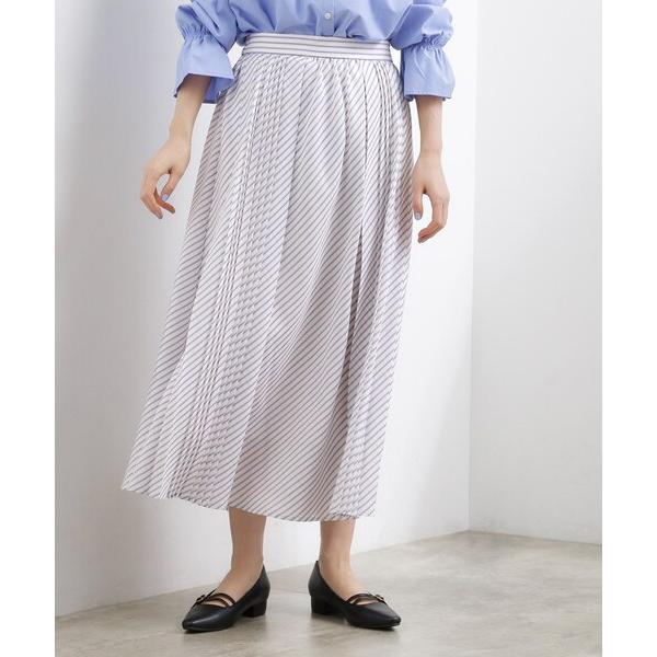 スカート 動くたびに表情が生まれる　軽やかストライププリーツスカート