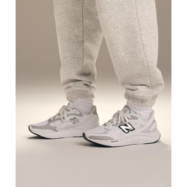 ニューバランス スニーカー Fresh Foam Arishi v4 Tiralux レディース
