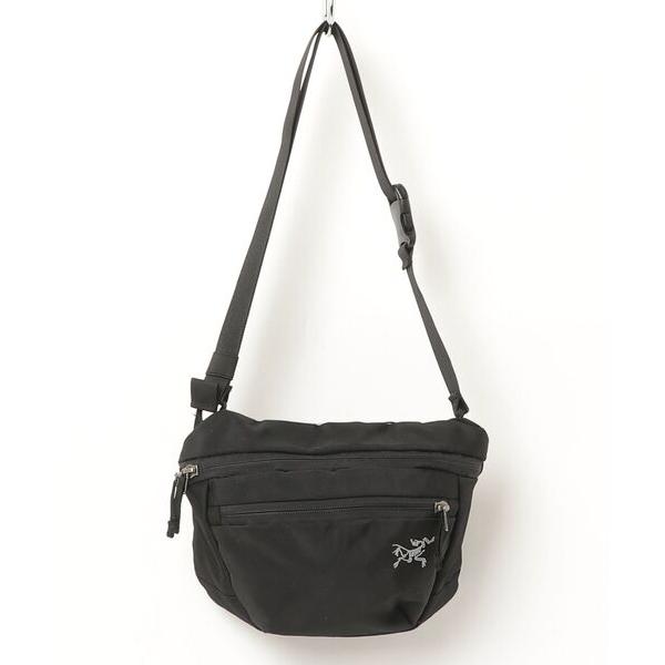 「ARC'TERYX」 刺繍ショルダーバッグ - ブラック レディース