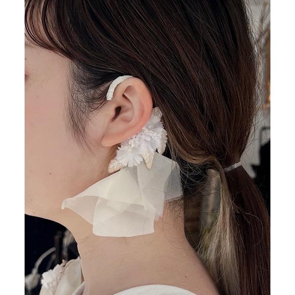 イヤーカフ 入学式 クララとサテンのイヤーフック レディース