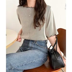 tシャツ 半袖 1枚でサマになる、洗練された大人の5分袖トップス。前後2way配色メロウプリーツ五分袖トップス（半袖） レディース