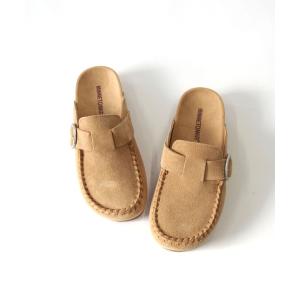 サンダル MINNETONKA（ミネトンカ） / 本革 スエード クロッグシューズ BUCKLE CLOG レディース