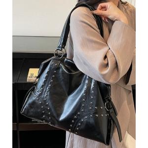 ショルダーバッグ バッグ 大容量　 ボストン型ショルダーバッグ レディース