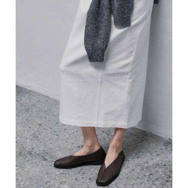 パンプス ODE V-CUT FLATS