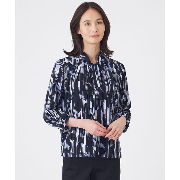 ブラウス シャツ 「ウォッシャブル」パウダーデシン幾何プリントブラウス レディース