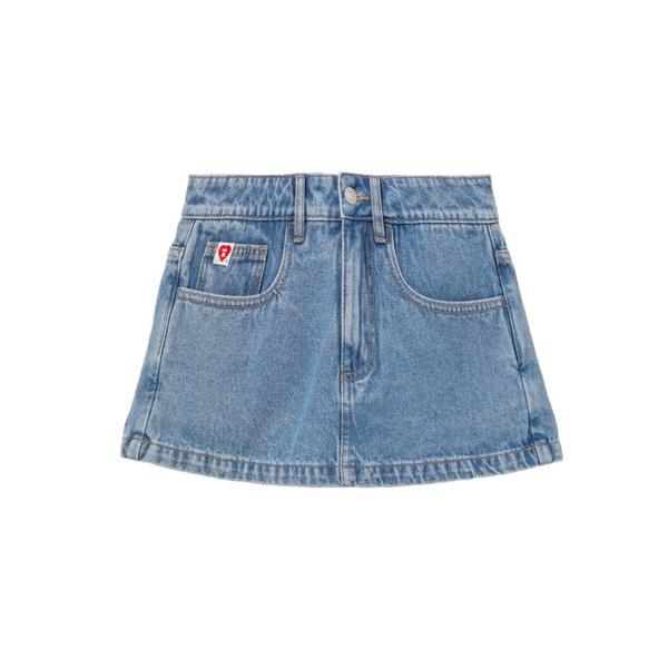 デニムスカート PU BADGE WASHED DENIM SKORT
