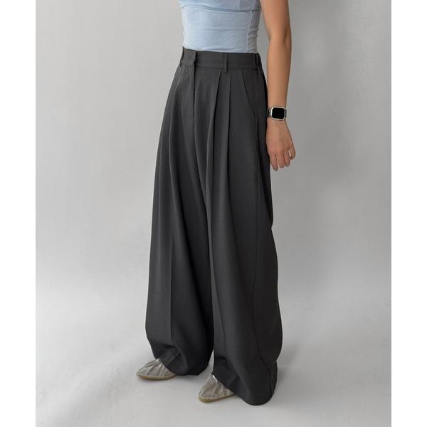 「by muni:r」 スラックス - グレー レディース