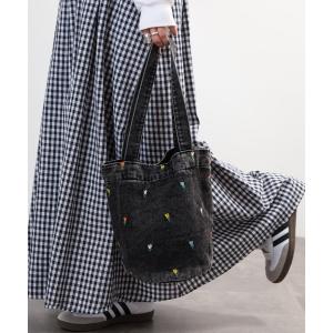 トートバッグ チューリップ刺繍デニムトートバッグ レディースの商品画像