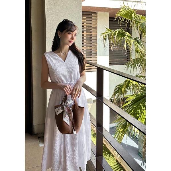 ワンピース Vneck drawstring dress