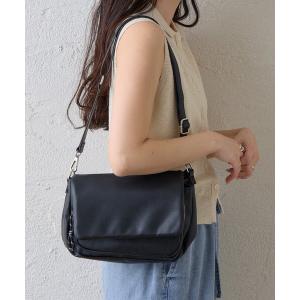 ショルダーバッグ バッグ ：「550mlペットボトル収納可能」フラップデザインBAG レディース