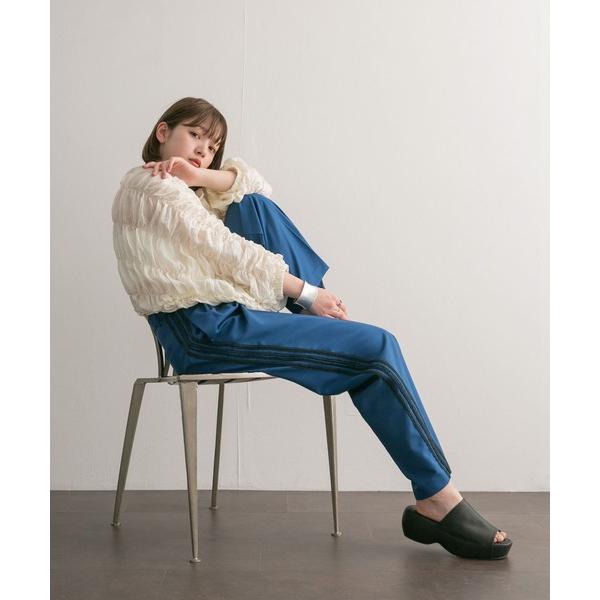 「KBF」 パンツ 36 ブルー レディース