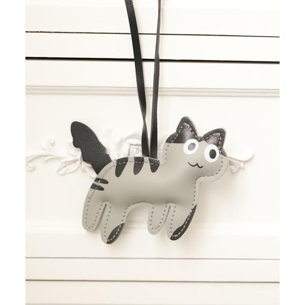 チャーム とぼけた表情が可愛らしいねこPUレザーチャーム レディース