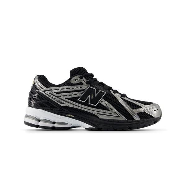 「New Balance」 ローカットスニーカー 26.0cm ブラック レディース