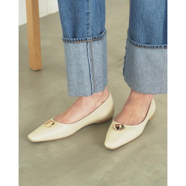 パンプス ニュアンスプレート フラット パンプス