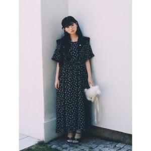 ワンピース flowerデコラティブカラーワンピース