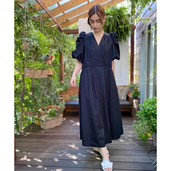 「AVIE」 半袖ワンピース 38 ブラック レディース