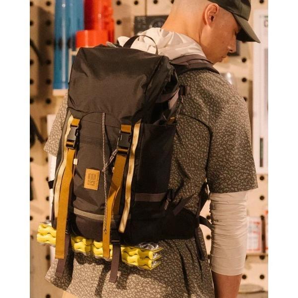 デイバック リュック トレイルから日常まで対応「TOPO DESIGNS」ROVER TRAIL P...