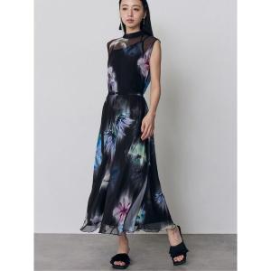 ワンピース ブラーフラワーワンピース　夏服