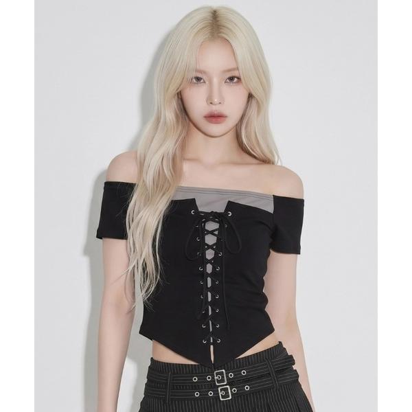 tシャツ A'GEM/9 × .kom 「.KOM/ドットケーオーエム」レースアップオフショルトップ...