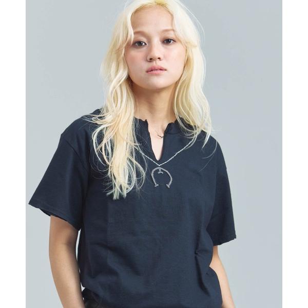 tシャツ Thrifty look NAJA PENDANT EMB SS TEE メンズ レディー...