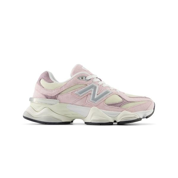 「New Balance」 ローカットスニーカー 26.5cm ピンク レディース