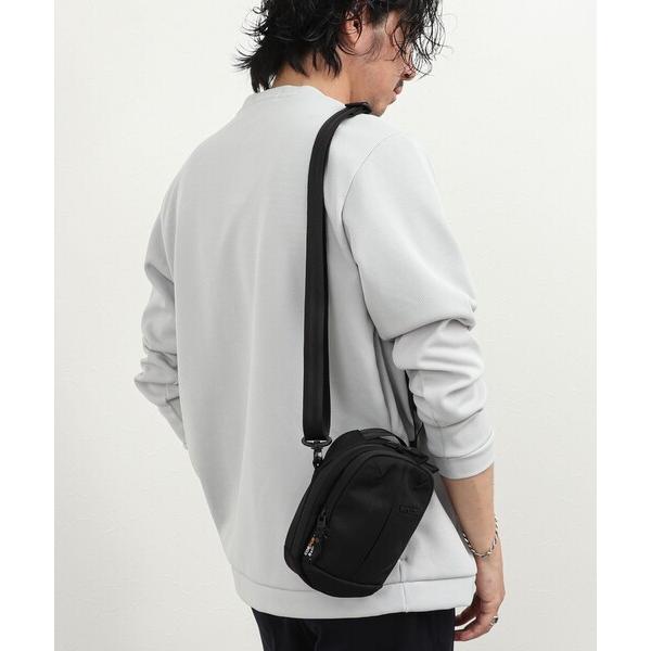ショルダーバッグ 「Incase/インケース」Tracks Small Shoulder Pouch...